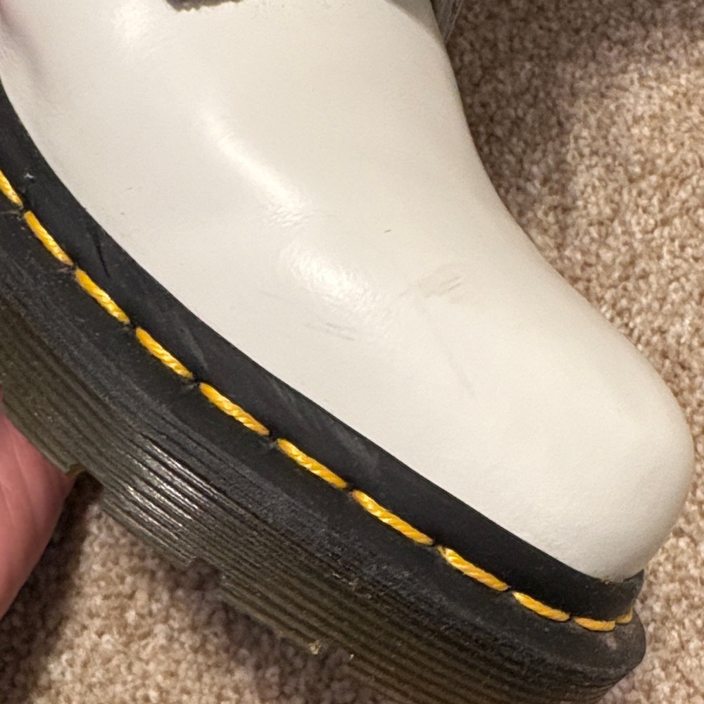 Dr. Martens Airwalk White Combat Boots with Black Laces Womens Size 9 - Picture 11 of 14